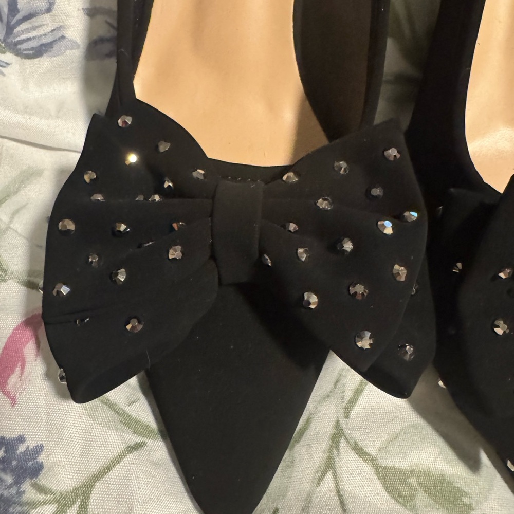 Black Bow-Accent Slingback Pointed Flats